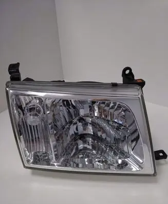 Toyota Land Cruiser (J100) Headlight/headlamp 8101960060 8101960062