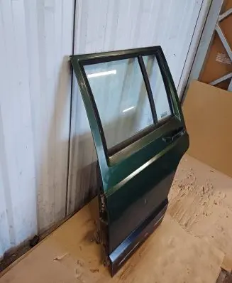 Jeep Cherokee XJ Rear door