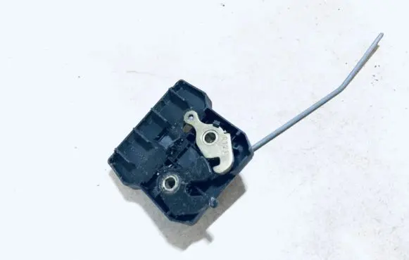 Opel Zafira A Seat back rest lock catch 90589002