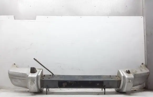 Mitsubishi Pajero Front bumper