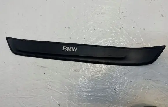 BMW X1 E84 Front sill trim cover 731856701