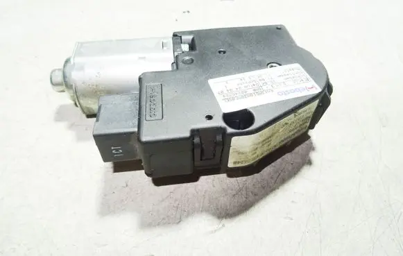 Sunroof motor/actuator
