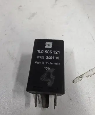 Seat Toledo I (1L) Other relay 1L0906121 05340110