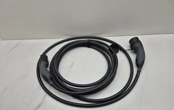 Mercedes-Benz CLA C118 X118 Electric car charging cable A0005832605 A0005832605Q005