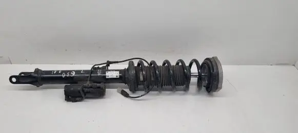 BMW 5 G30 G31 Front shock absorber/damper 6866389 3710108450