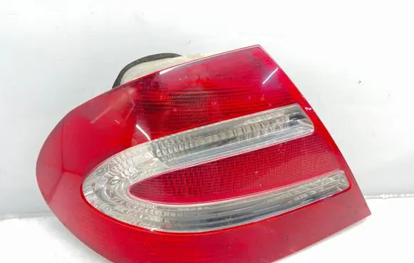 Mercedes-Benz CLK A209 C209 Rear/tail lights A2098200164