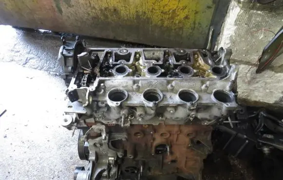 Ford Kuga II Engine AV4Q