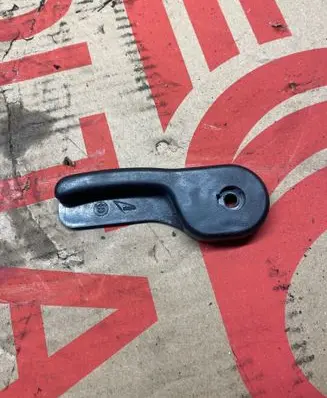 BMW 3 E36 Engine bonnet (hood) release handle 51231928469
