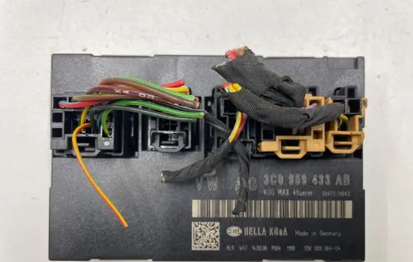 Volkswagen PASSAT B6 Comfort/convenience module 3C0959433AB 5DK00906404 S0477H043