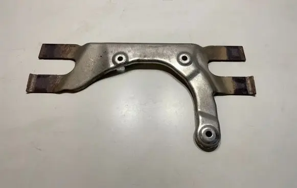 Muffler mount bracket/holder