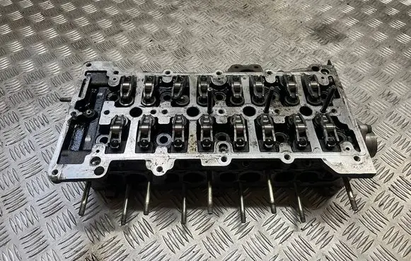 Opel Insignia A Engine head 55571949