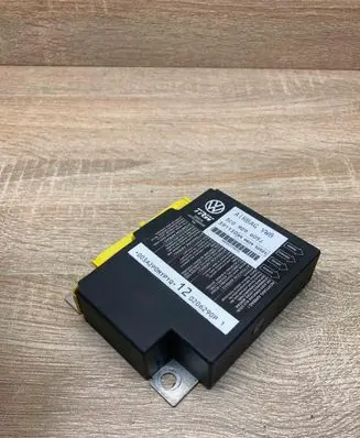 Volkswagen PASSAT B6 Airbag control unit/module 3C0909605J 39113009