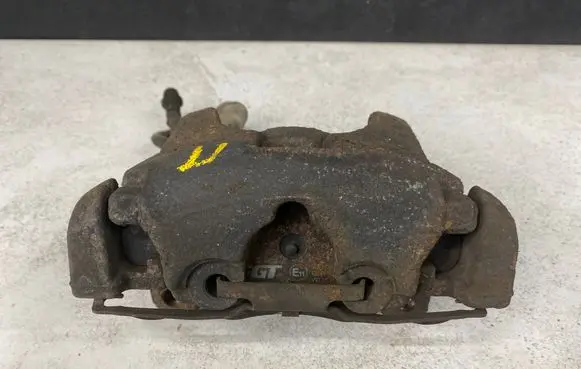 Ford Mondeo MK IV Front brake caliper