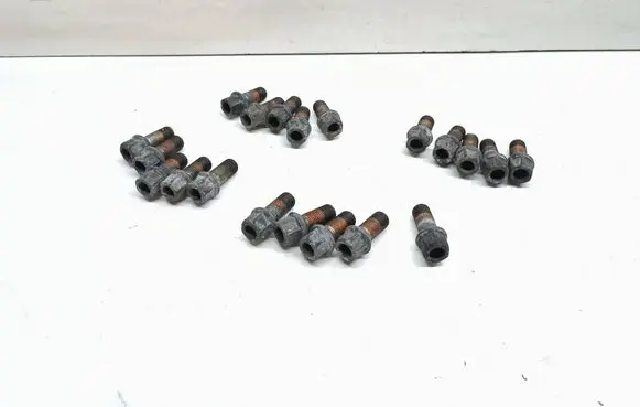 Audi A5 8T 8F Nuts/bolts
