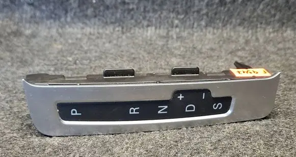 Audi A4 S4 B8 8K Gear shift selector indicator 8K1713463