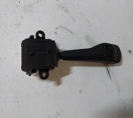 BMW 5 E39 Wiper control stalk 8363669