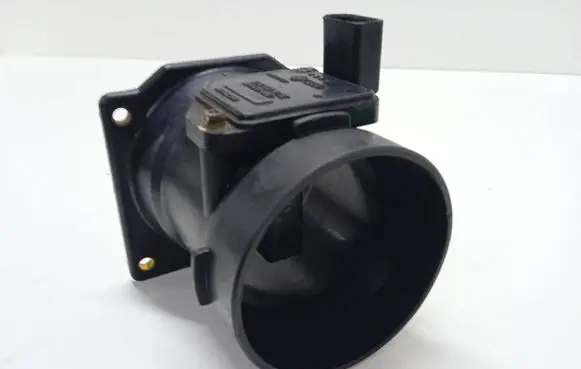 Audi A6 S6 C5 4B Mass air flow meter 078133471E AFH7008D
