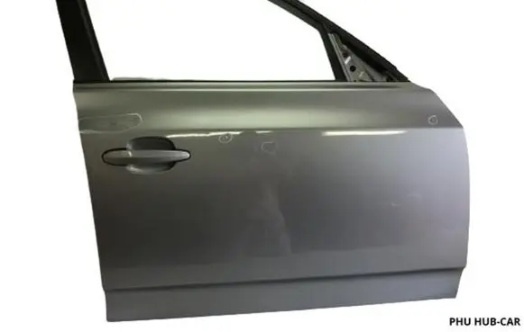 BMW X3 E83 Front door