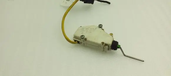 Fuel tank cap lock motor
