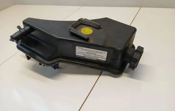 Jeep Grand Cherokee (WK) Power steering fluid tank/reservoir 52089905AC 94713