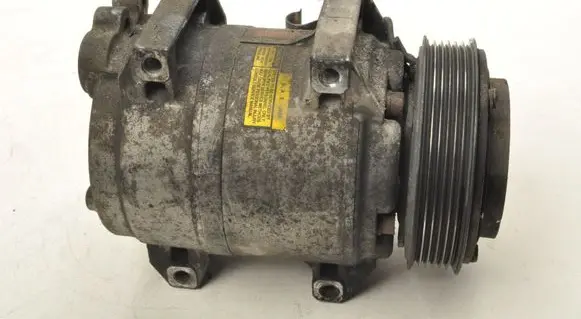 Volvo XC90 Air conditioning (A/C) compressor (pump) 30742206