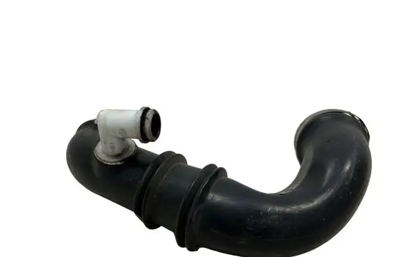 Renault Clio II Intercooler hose/pipe 8200331958B