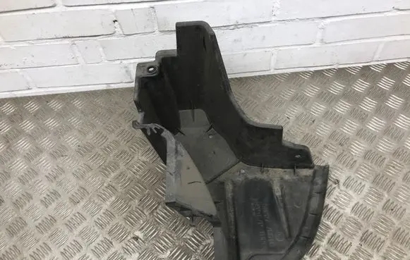 Lexus CT 200H Other under body part 5822776010