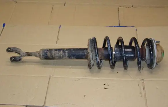 Volkswagen PASSAT B5.5 Front shock absorber/damper