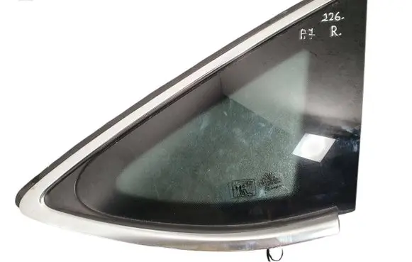 Audi A7 S7 4G Rear side window 4G8845300C 08122010918 02032011