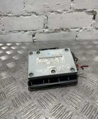 Mercedes-Benz E W212 Other control units/modules A2049009301