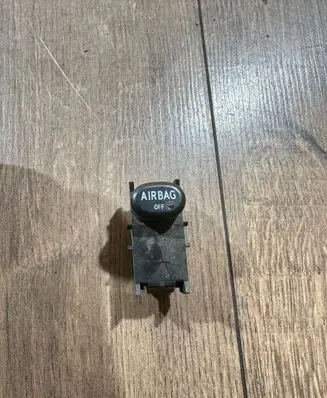 Mercedes-Benz Vito Viano W638 Passenger airbag on/off switch 2088201001 32070201 1001