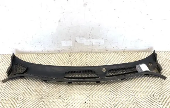 Ford Fiesta Wiper trim 8A61-A02216-A