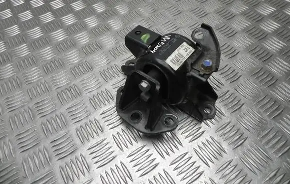 Hyundai ix20 Engine mount bracket 218301P100 VD15204
