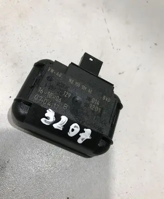 Volkswagen PASSAT B6 Rain sensor 1K0955559AE