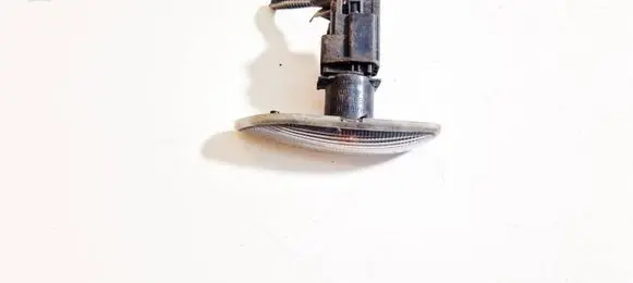 Volvo S60 Front fender indicator light 150724