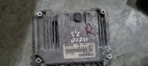 Iveco Daily 4th gen Engine control unit/module 0281012193 504121602