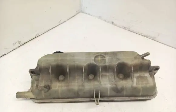 Toyota Corolla Verso AR10 Fuel expansion tank