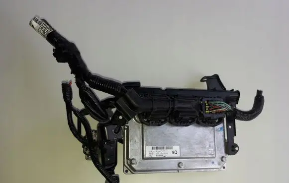 Honda Civic IX Engine control unit/module 37820R3AQ17