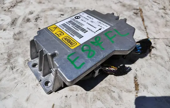 BMW 1 E81 E87 Airbag control unit/module 6577918443201