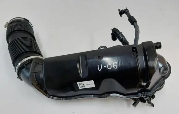BMW 2 Active Tourer U06 Air intake duct part 8489423