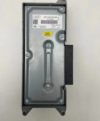 Audi A5 8T 8F Sound amplifier 8T0035223AB 8T0035223