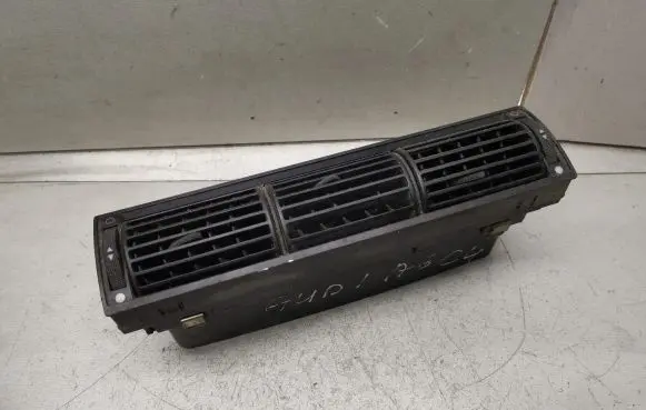 Audi A6 S6 C4 4A Dash center air vent grill 4A1820951