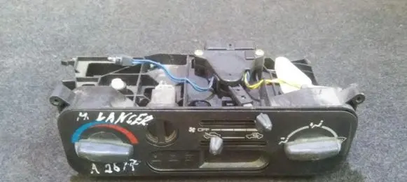 Mitsubishi Lancer Climate control unit
