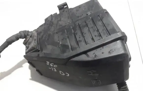 Volvo XC60 Fuse box set 6G9T14A067CA 6G9T-14A067-CA