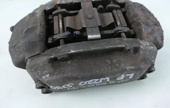 Mercedes-Benz S W220 Front brake caliper