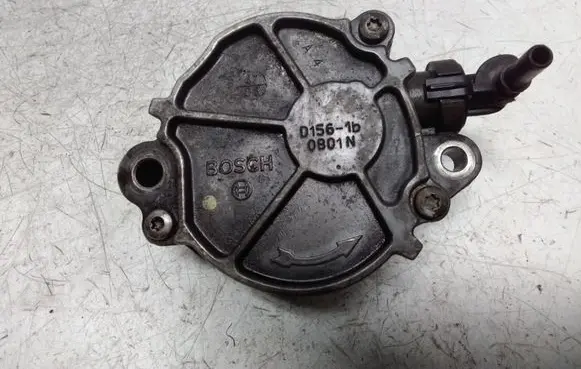 Ford Focus C-MAX Vacuum pump D1561B 0801N