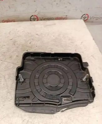Battery tray
