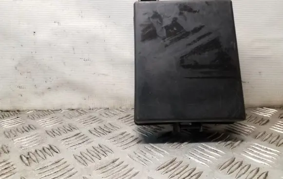 Hyundai Tucson JM Fuse box cover 24382BV001 7154844430