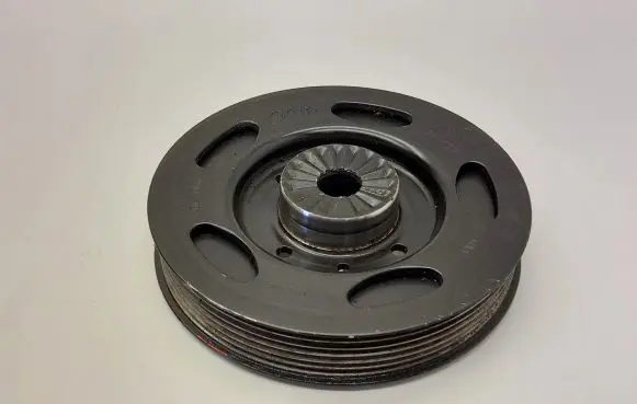 Audi A5 8T 8F Crankshaft pulley 06H105243G