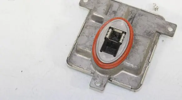 BMW 5 E60 E61 Headlight ballast module Xenon 7318327 W003T23171 2000H35W